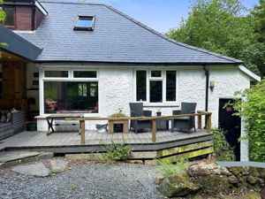 Photo 16- click for photo gallery